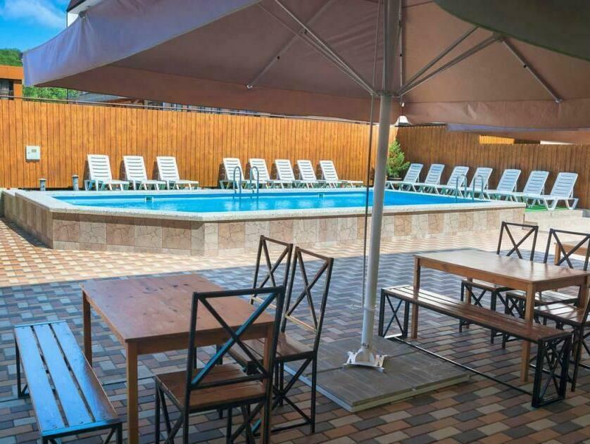 Arina hotel