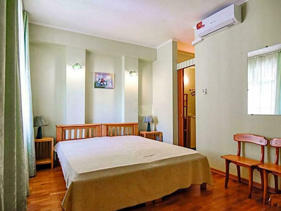 Mika Hotel