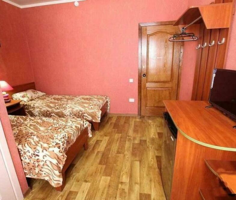 Elena hotel