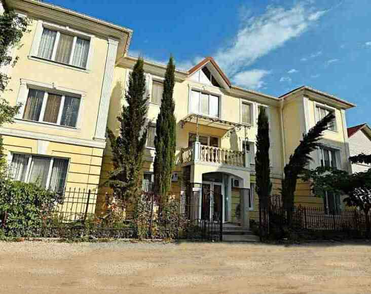 Liana Hotel