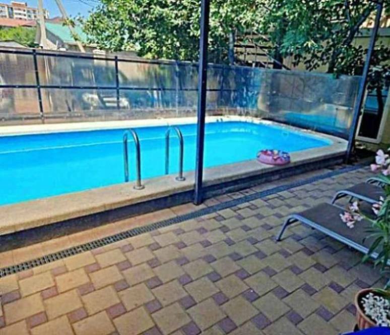 Breeze family hotel