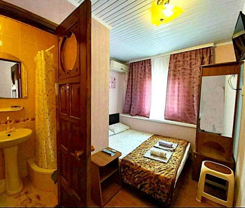 Elena hotel