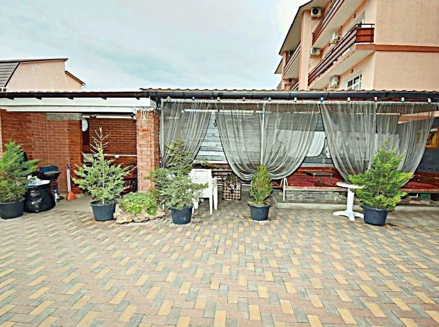 Rufina Hotel