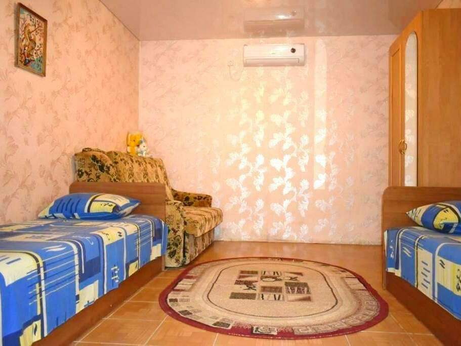 Oasis-Yug Hotel