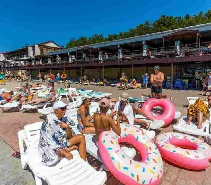 Пляж beach