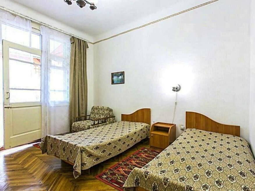 sanatoriy alushtinskiy