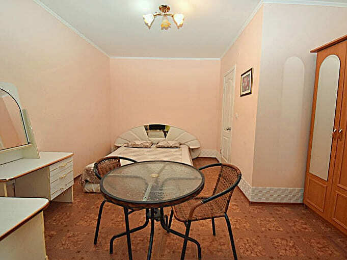 Hotel Lenura