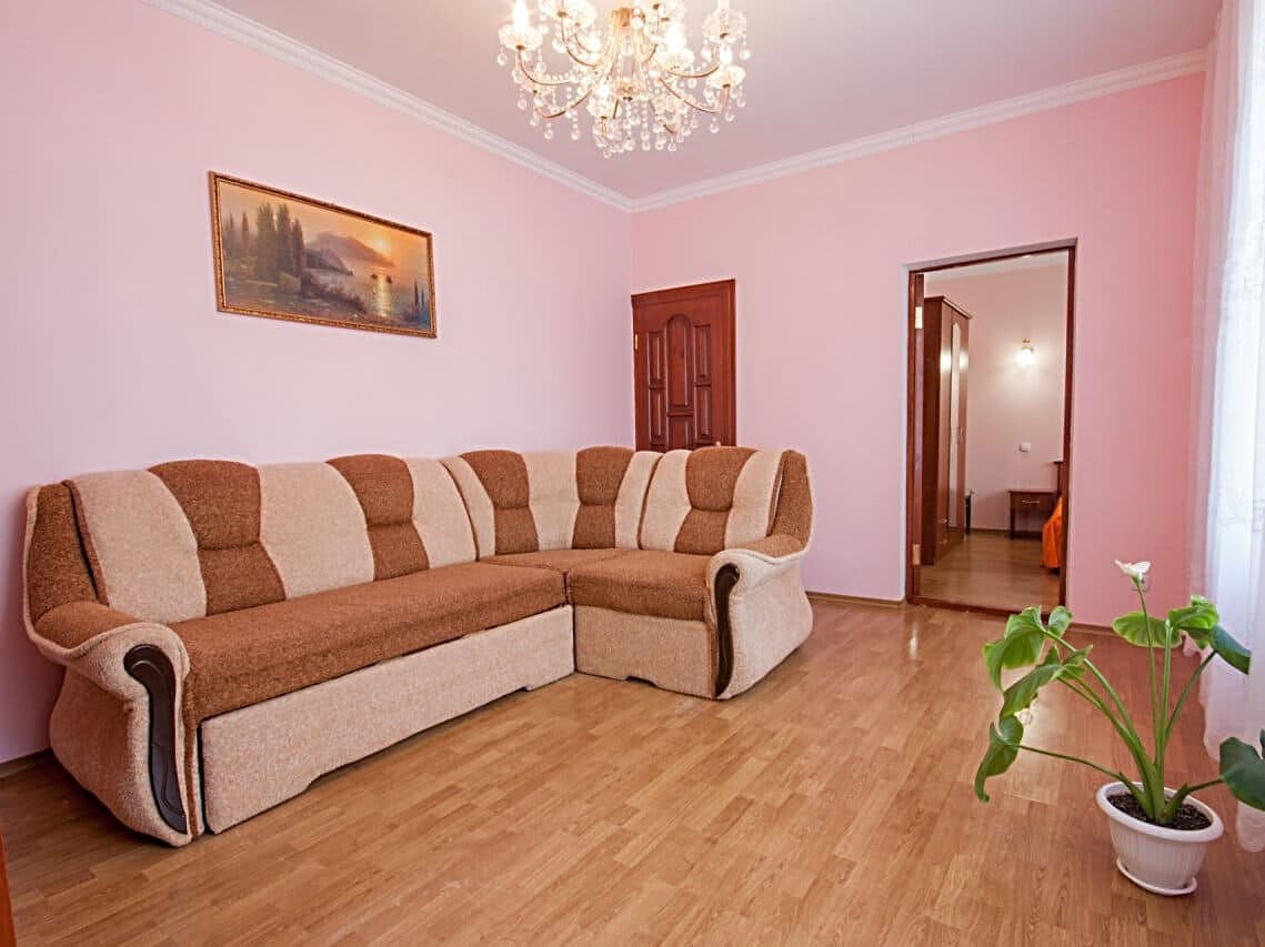 Liana Hotel