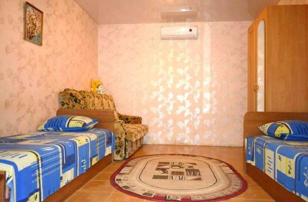 Oasis-Yug Hotel