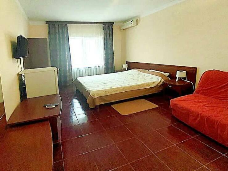 Breeze family hotel