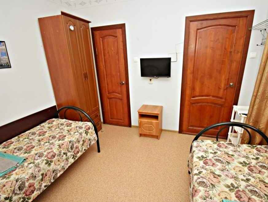  Uyut hotel