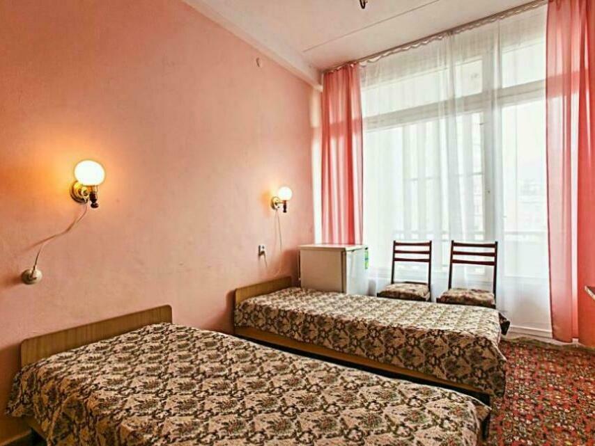 sanatoriy alushtinskiy