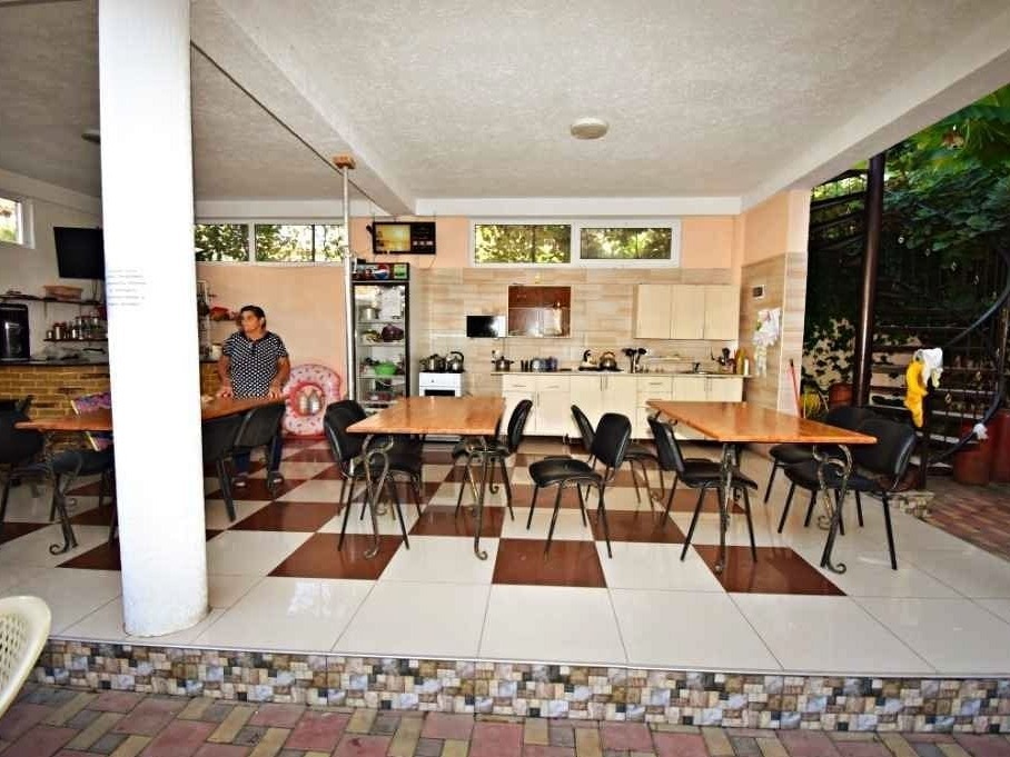 Victoria Hotel